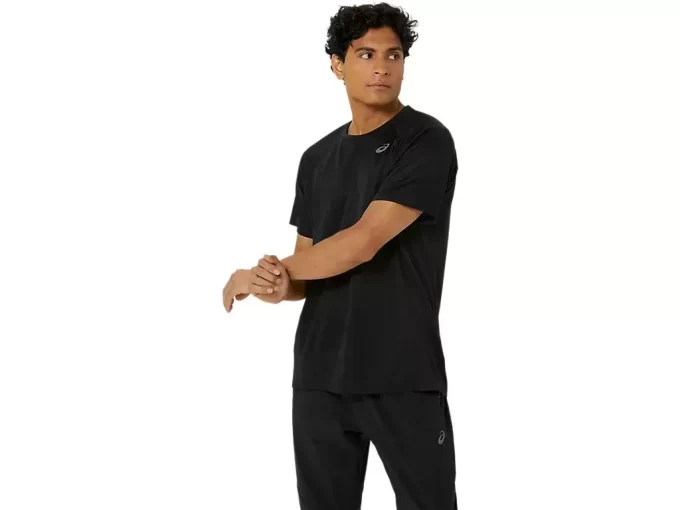 ACTIBREEZE KNIT SHORT SLEEVE TOP ACTIBREEZE KNIT SHORT SLEEVE TOP