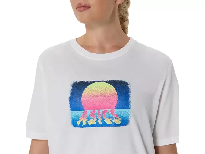 ASICS RETRO SUNSET SHORT SLEEVE TEE ASICS RETRO SUNSET SHORT SLEEVE TEE
