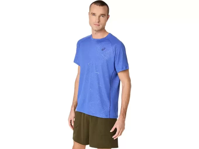 GAME ALL OVER PRINT SHORT SLEEVE TOP