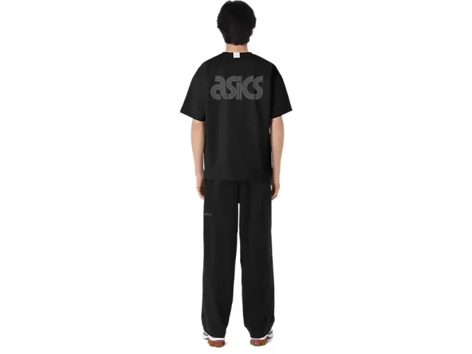 GRAPHIC TEE GRAPHIC TEE