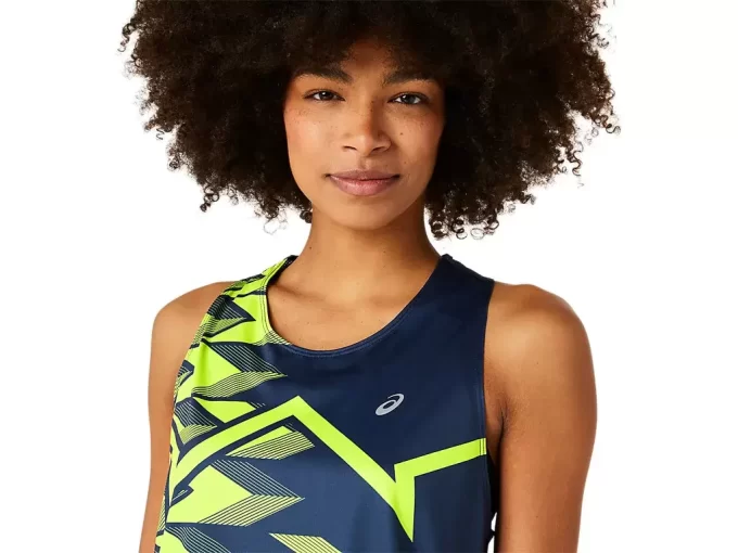 LIGHT GRAPHIC TANK LIGHT GRAPHIC TANK