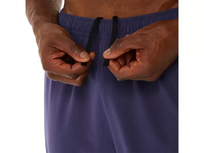 MEN’S ACTIBREEZE VENTED WOVEN PANTS MEN’S ACTIBREEZE VENTED WOVEN PANTS
