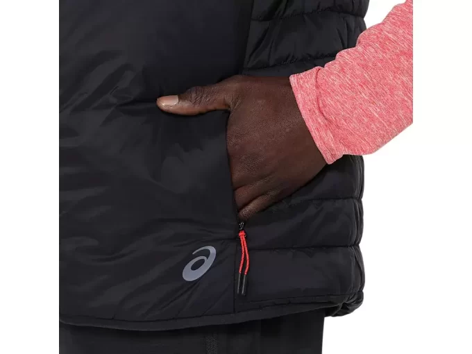 MEN’S PERFORMANCE INSULATED VEST 2.0 MEN’S PERFORMANCE INSULATED VEST 2.0