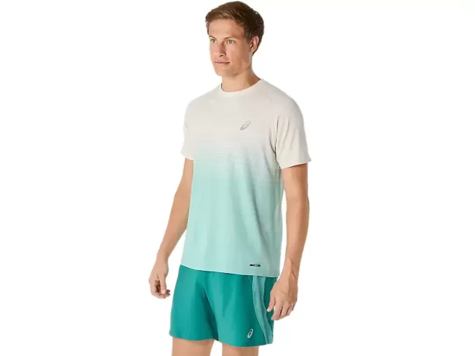 MEN’S SEAMLESS SHORT SLEEVE TOP MEN’S SEAMLESS SHORT SLEEVE TOP