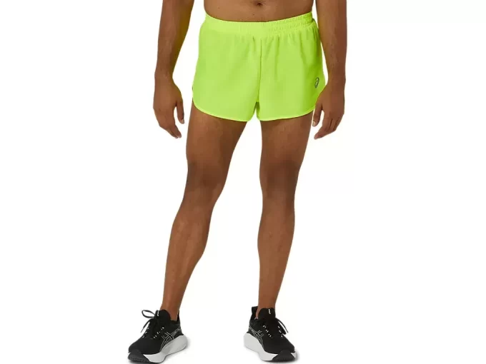 MEN’S SPLIT SHORT MEN’S SPLIT SHORT
