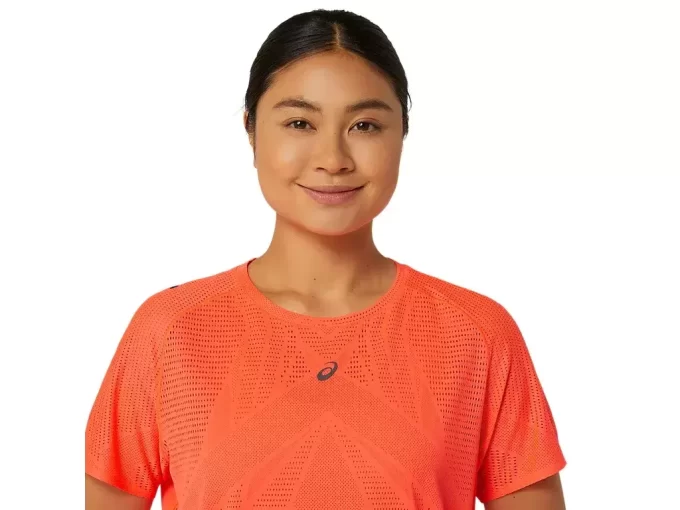 METARUN SHORT SLEEVE TOP METARUN SHORT SLEEVE TOP