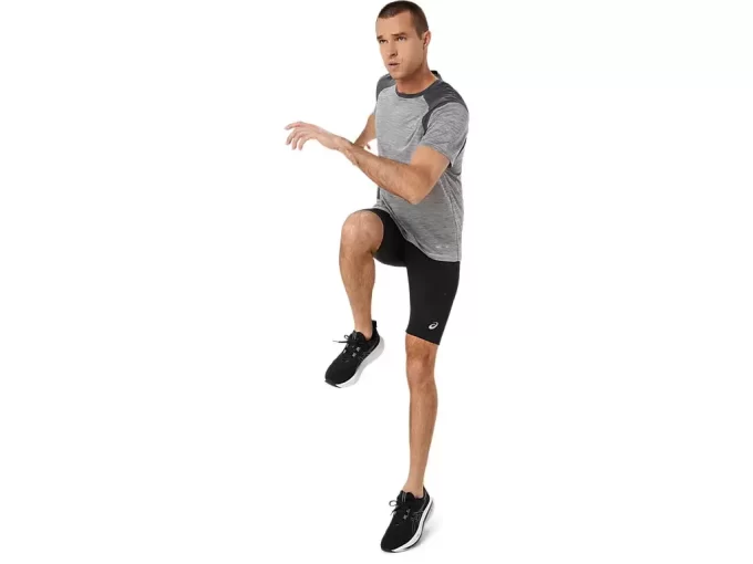 ROAD SHORT SLEEVE TOP ROAD SHORT SLEEVE TOP