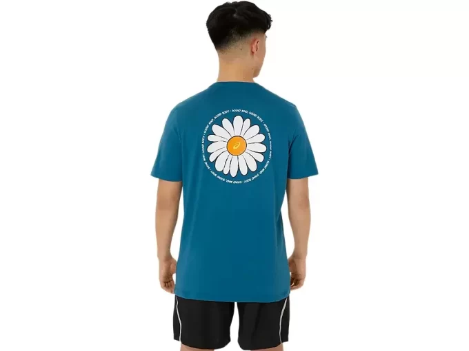 UNISEX ASICS DAISY BACK PRINT SHORT SLEEVE TEE UNISEX ASICS DAISY BACK PRINT SHORT SLEEVE TEE
