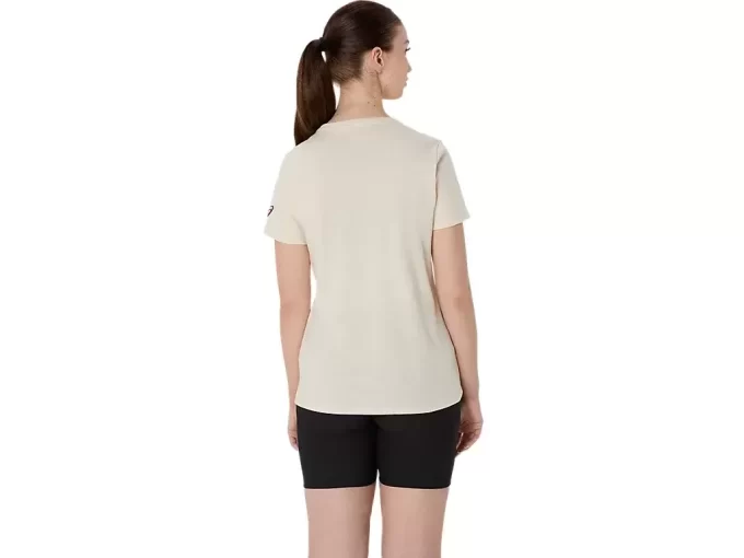WOMEN’S ASICS FLORAL SLOGAN SHORT SLEEVE TEE WOMEN’S ASICS FLORAL SLOGAN SHORT SLEEVE TEE