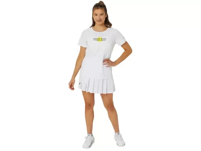 WOMEN’S CLASSIC GRAPHIC TEE