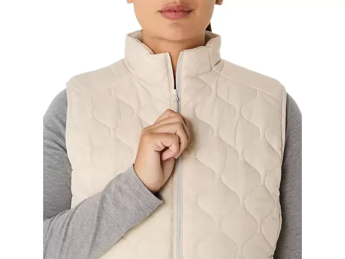 WOMEN’S PERFORMANCE INSULATED VEST 2.0 WOMEN’S PERFORMANCE INSULATED VEST 2.0