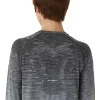 WOMEN’S SEAMLESS LONG SLEEVE TOP WOMEN’S SEAMLESS LONG SLEEVE TOP
