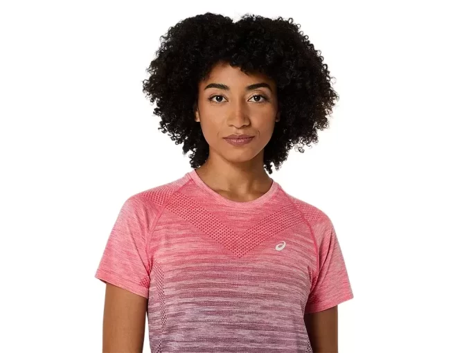 WOMEN’S SEAMLESS SHORT SLEEVE TOP WOMEN’S SEAMLESS SHORT SLEEVE TOP