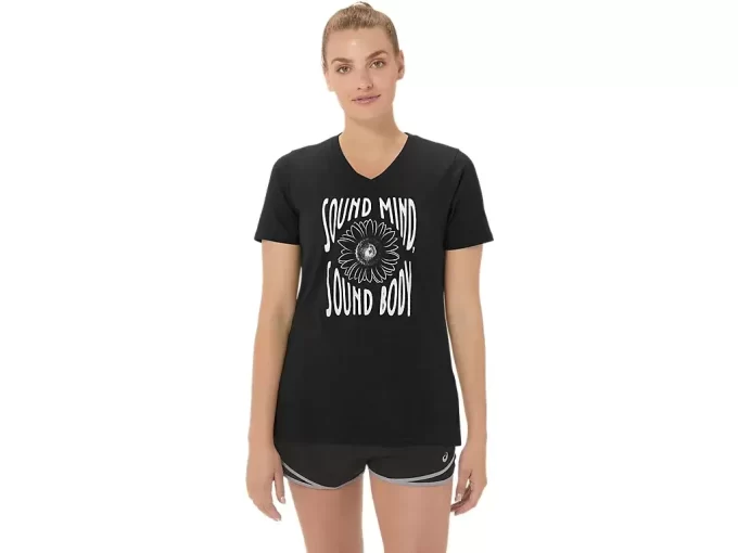 WOMEN’S SUNFLOWER SLOGAN V-NECK WOMEN’S SUNFLOWER SLOGAN V-NECK