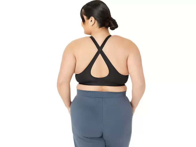WOMEN’S TRAINING CORE BRA WOMEN’S TRAINING CORE BRA