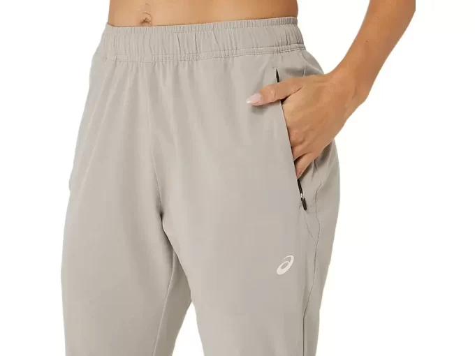 WOMEN’S TRAINING CORE STRETCH WOVEN PANT WOMEN’S TRAINING CORE STRETCH WOVEN PANT