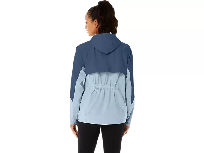WOMEN’S WATERPROOF JACKET WOMEN’S WATERPROOF JACKET